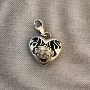 Harley-Davidson Silver Heart Pendant